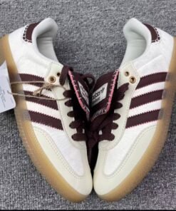 sneaker adidas sale​