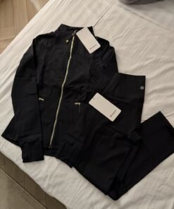 clothing lululemon athletica​