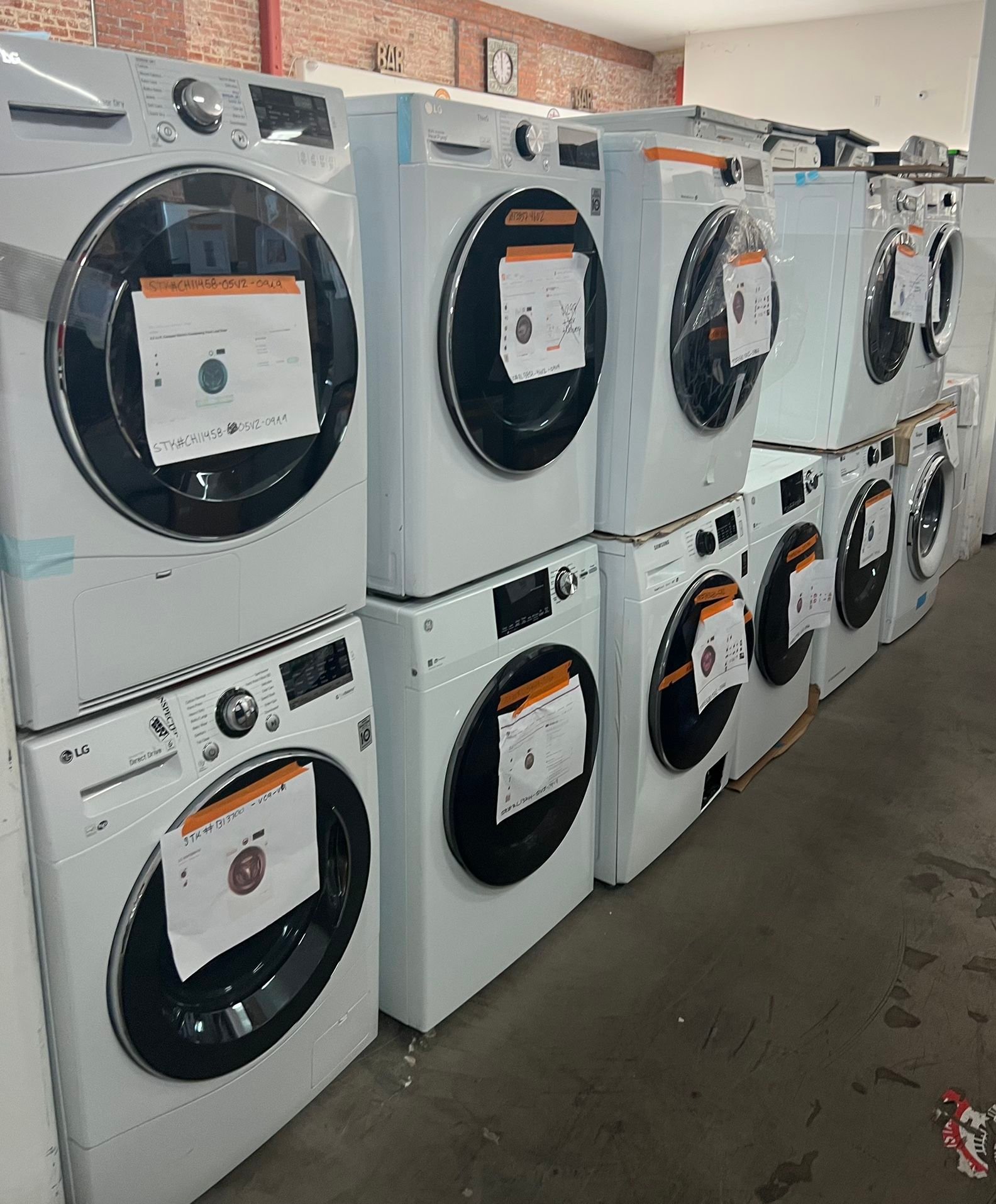 laundry machine washer