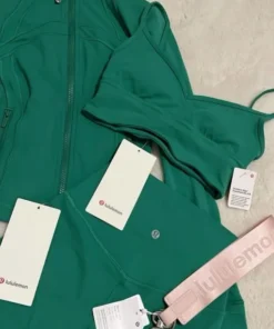 lululemon clothes​