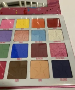 Palette de cosmétiques Jawbreaker