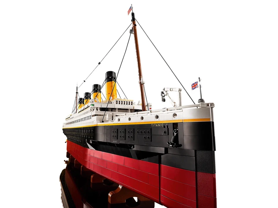 lego titanic ship 10294